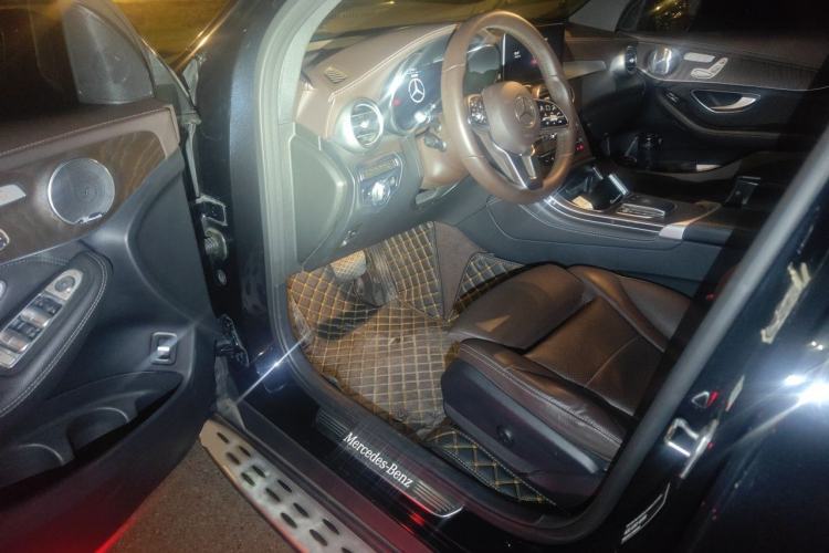 Used Mercedes-Benz GLC 2020 Facelift GLC 300 L 4MATIC Dynamic Edition Driver Seat