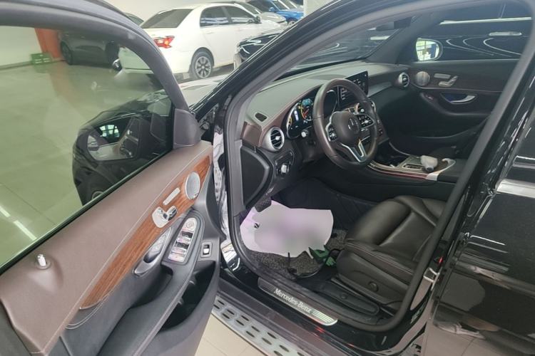 Used Mercedes-Benz GLC 2020 GLC 300 L 4MATIC Luxury Model Driver Seat