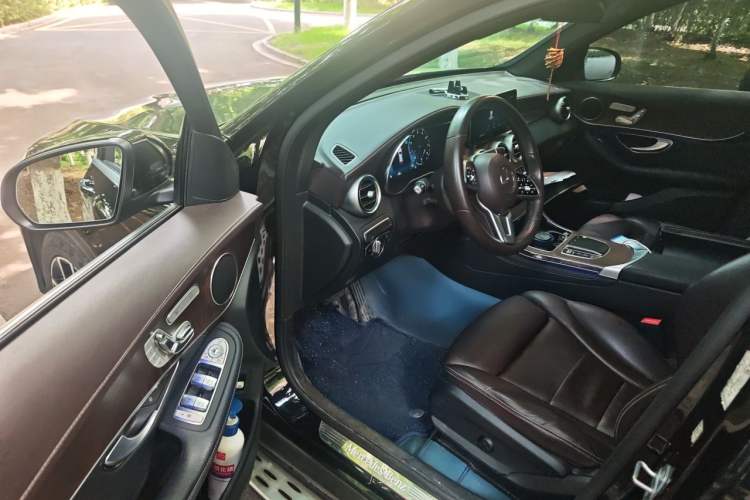 Used Mercedes-Benz GLC 2020 Facelift GLC 300 L 4MATIC Dynamic Edition Driver Seat