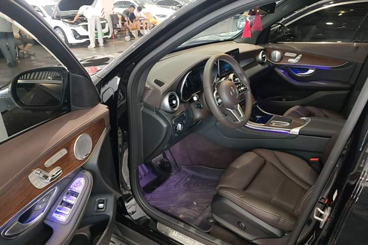 Used Mercedes-Benz GLC 2020 GLC 300 L 4MATIC Luxury Model Driver Seat