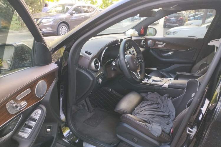 Used Mercedes-Benz GLC 2020 GLC 300 L 4MATIC Luxury Model Driver Seat
