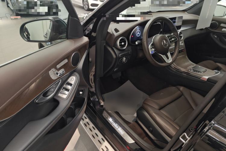 Used Mercedes-Benz GLC 2020 Facelift GLC 300 L 4MATIC Dynamic Edition Driver Seat