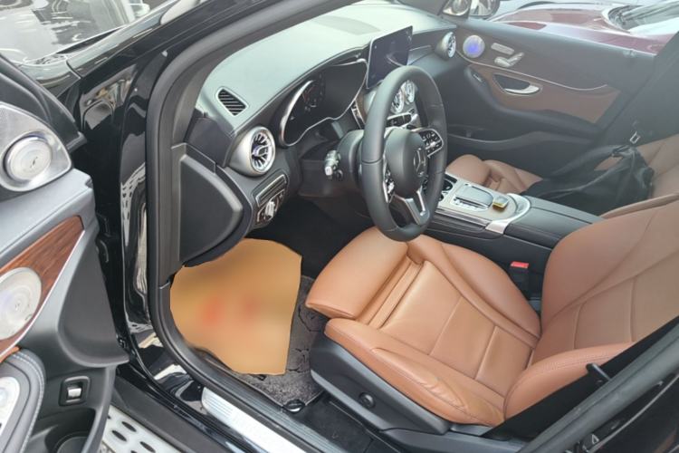 Used Mercedes-Benz GLC 2020 Facelifted GLC 300 L 4MATIC Luxury Edition Driver Seat