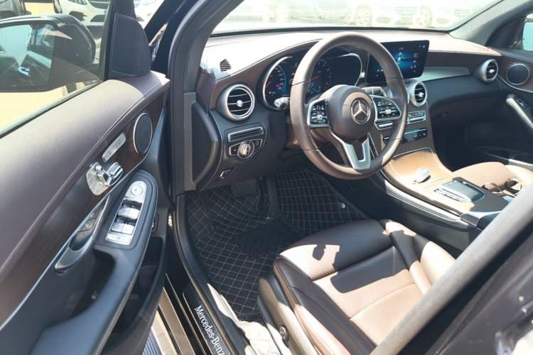 Used Mercedes-Benz GLC 2020 GLC 260 L 4MATIC Dynamic Model Driver Seat