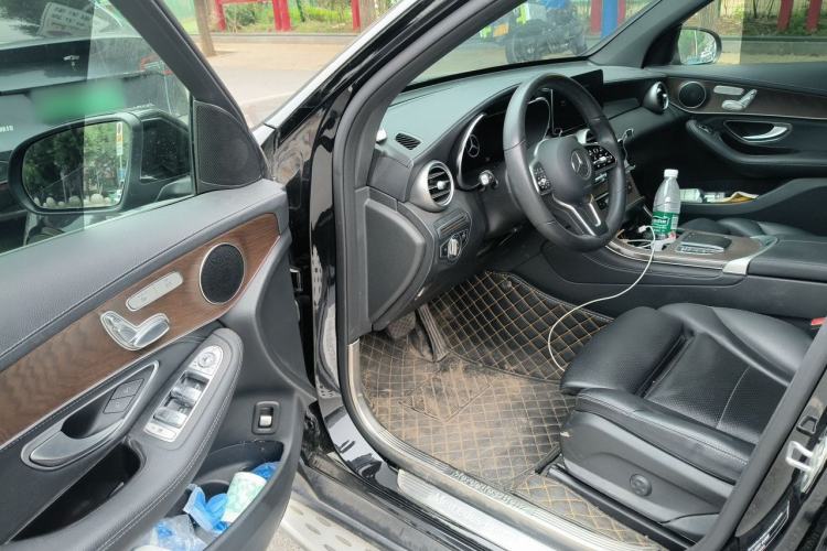 Used Mercedes-Benz GLC 2020 Facelift GLC 260 L 4MATIC Luxury Edition Driver Seat