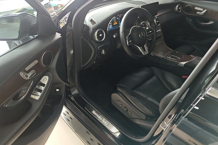 Used Mercedes-Benz GLC 2020 GLC 260 L 4MATIC Luxury Model Driver Seat