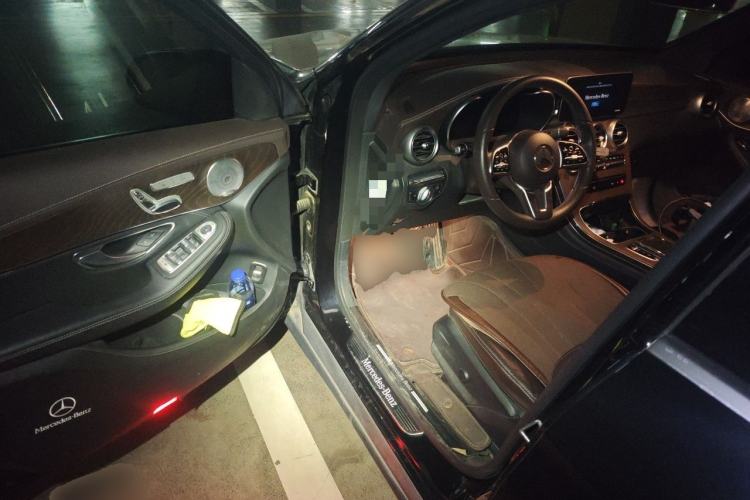 Used Mercedes-Benz GLC 2020 Facelift GLC 260 L 4MATIC Luxury Edition Driver Seat
