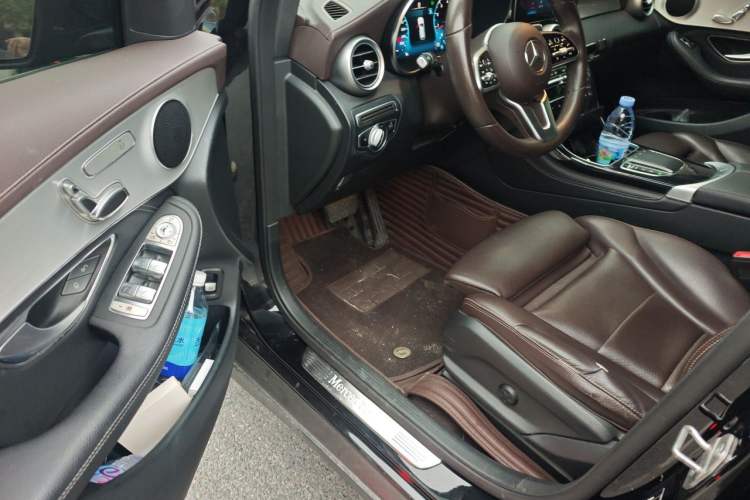 Used Mercedes-Benz GLC 2020 Facelifted GLC 260 L 4MATIC Dynamic Edition Driver Seat