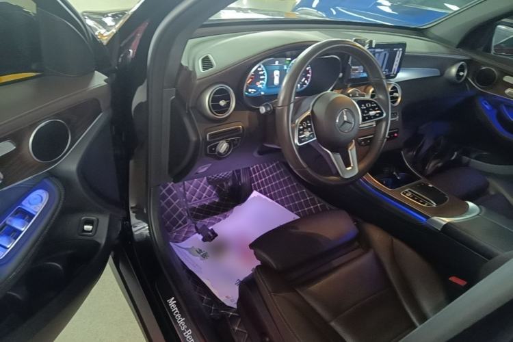 Used Mercedes-Benz GLC 2020 Facelift GLC 260 L 4MATIC Luxury Edition Driver Seat