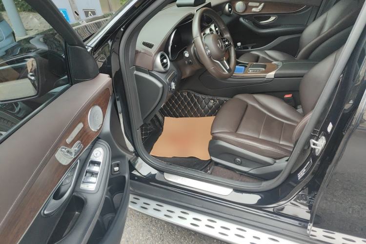 Used Mercedes-Benz GLC 2020 GLC 300 L 4MATIC Luxury Model Driver Seat