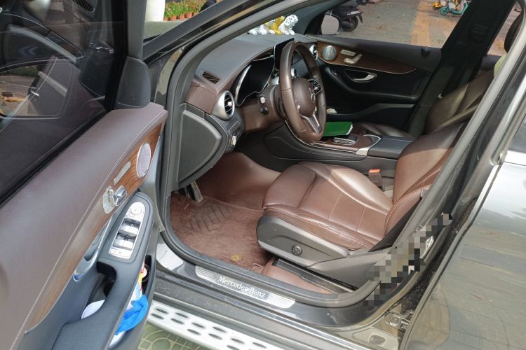Used Mercedes-Benz GLC 2020 Facelift GLC 300 L 4MATIC Dynamic Edition Driver Seat