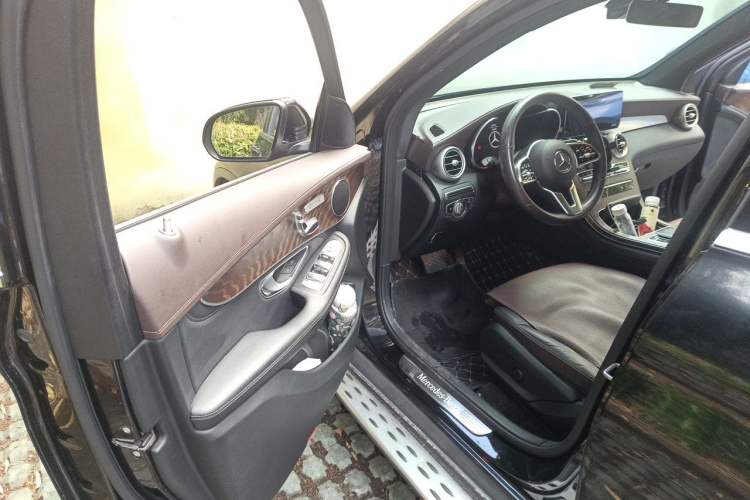 Used Mercedes-Benz GLC 2020 GLC 260 L 4MATIC Luxury Model Driver Seat