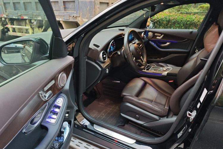 Used Mercedes-Benz GLC 2020 Facelift GLC 260 L 4MATIC Luxury Edition Driver Seat