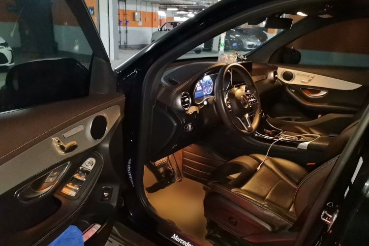 Used Mercedes-Benz GLC 2020 Facelifted GLC 260 L 4MATIC Dynamic Edition Driver Seat