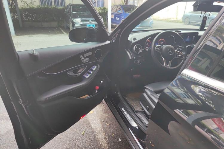 Used Mercedes-Benz GLC 2020 GLC 260 L 4MATIC Luxury Model Driver Seat