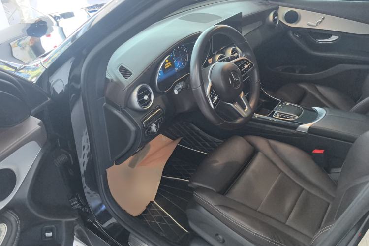 Used Mercedes-Benz GLC 2020 Facelifted GLC 260 L 4MATIC Dynamic Edition Driver Seat