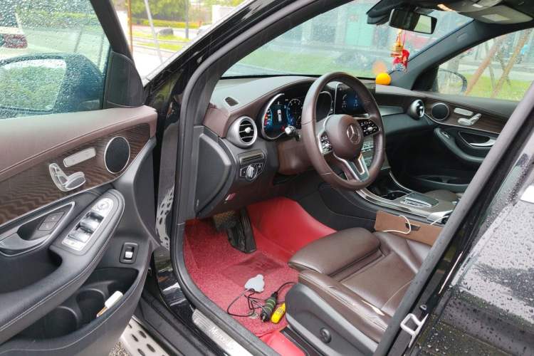 Used Mercedes-Benz GLC 2020 GLC 260 L 4MATIC Luxury Model Driver Seat