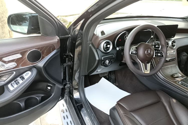 Used Mercedes-Benz GLC 2020 Facelift GLC 300 L 4MATIC Dynamic Edition Driver Seat