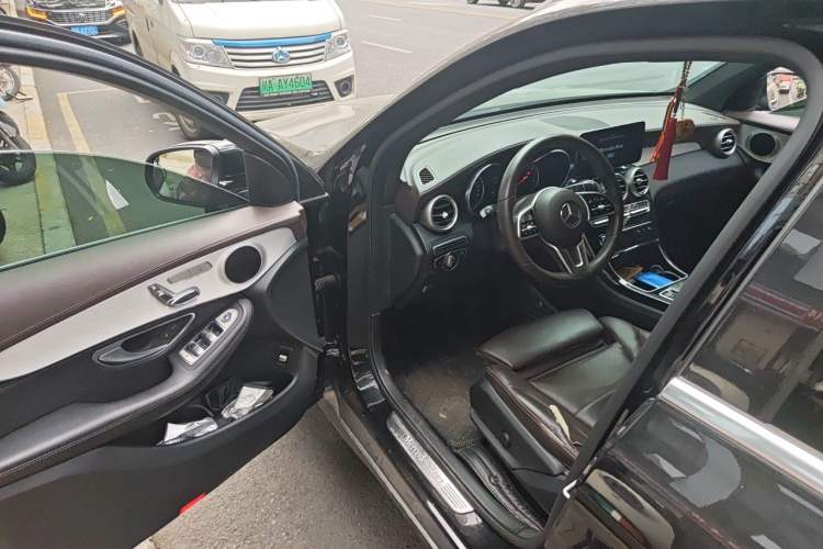 Used Mercedes-Benz GLC 2020 GLC 260 L 4MATIC Dynamic Model Driver Seat