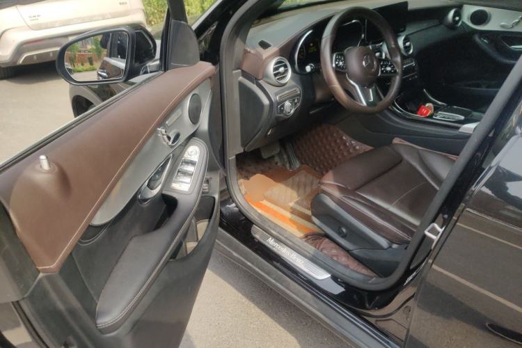 Used Mercedes-Benz GLC 2020 Facelifted GLC 260 L 4MATIC Dynamic Edition Driver Seat