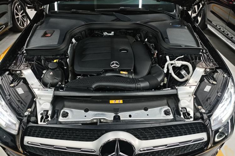 Used Mercedes-Benz GLC 2020 GLC 260 L 4MATIC Luxury Model Engine Bay