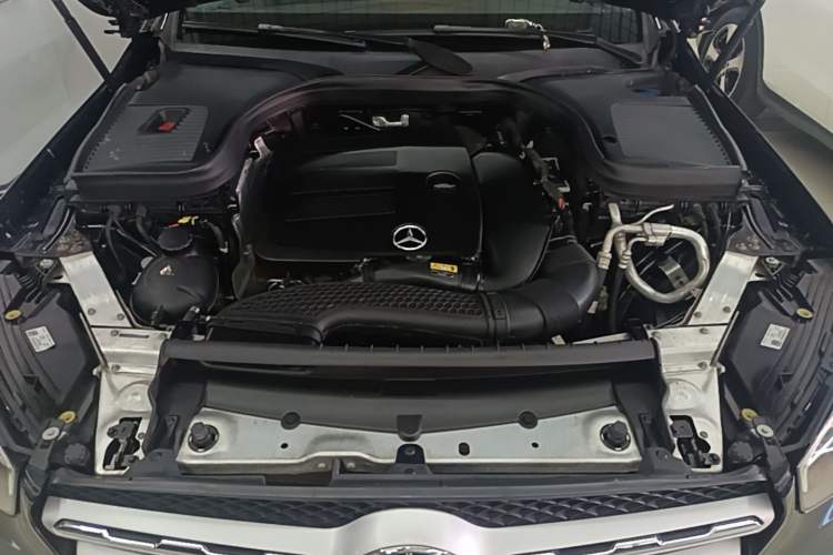 Used Mercedes-Benz GLC 2020 Facelifted GLC 260 L 4MATIC Dynamic Edition Engine Bay
