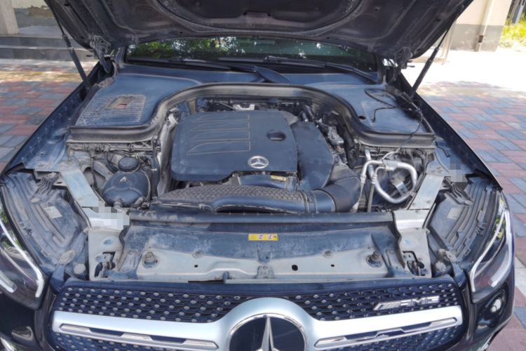 Used Mercedes-Benz GLC 2020 Facelift GLC 260 L 4MATIC Luxury Edition Engine Bay