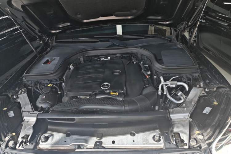 Used Mercedes-Benz GLC 2020 GLC 260 L 4MATIC Luxury Model Engine Bay