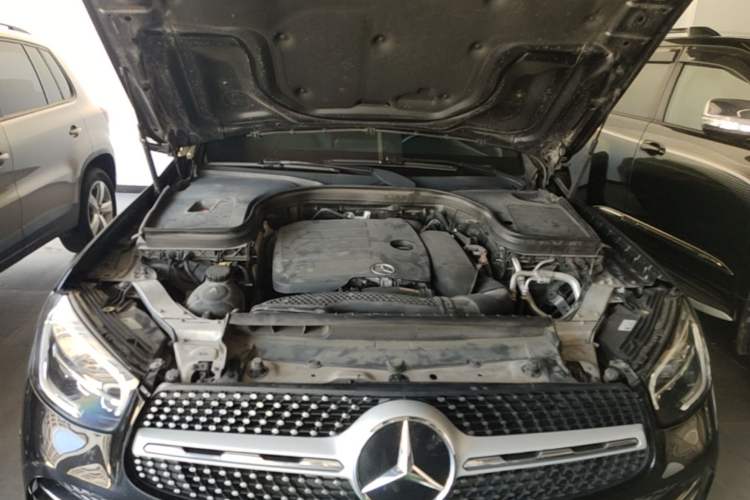Used Mercedes-Benz GLC 2020 GLC 260 L 4MATIC Luxury Model Engine Bay