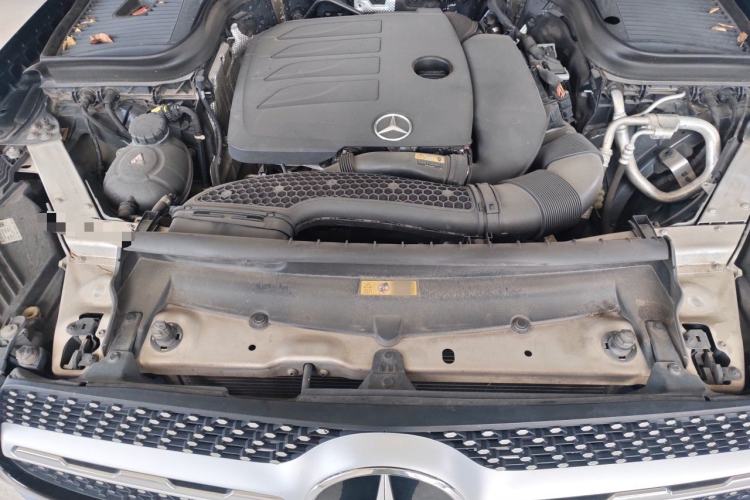 Used Mercedes-Benz GLC 2020 GLC 300 L 4MATIC Dynamic Edition Engine Bay