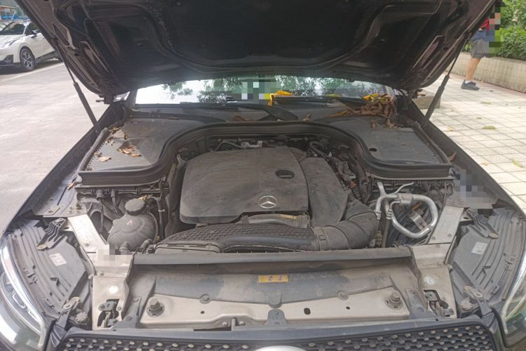 Used Mercedes-Benz GLC 2020 GLC 260 L 4MATIC Luxury Model Engine Bay