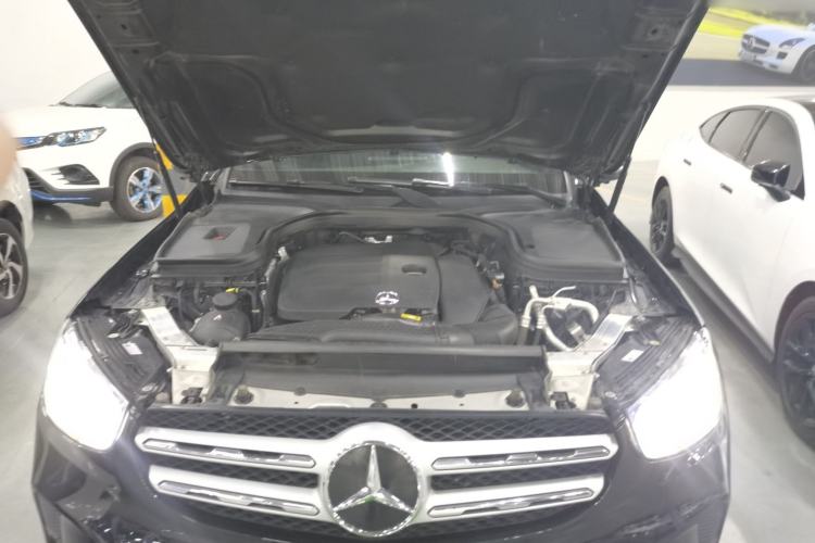 Used Mercedes-Benz GLC 2020 GLC 260 L 4MATIC Dynamic Model Engine Bay