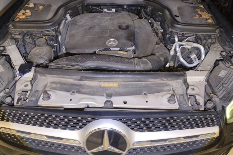 Used Mercedes-Benz GLC 2020 Facelift GLC 260 L 4MATIC Luxury Edition Engine Bay