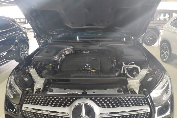Used Mercedes-Benz GLC 2020 GLC 300 L 4MATIC Luxury Model Engine Bay