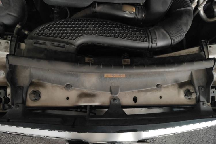 Used Mercedes-Benz GLC 2020 Facelift GLC 300 L 4MATIC Dynamic Edition Engine Bay