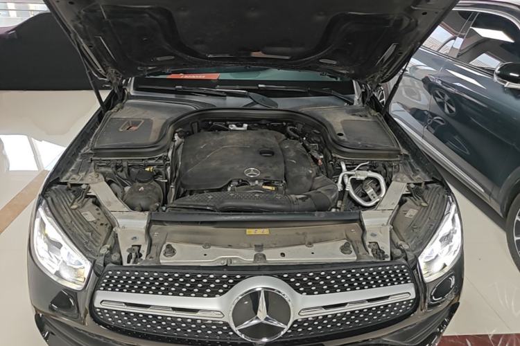 Used Mercedes-Benz GLC 2020 GLC 300 L 4MATIC Luxury Model Engine Bay