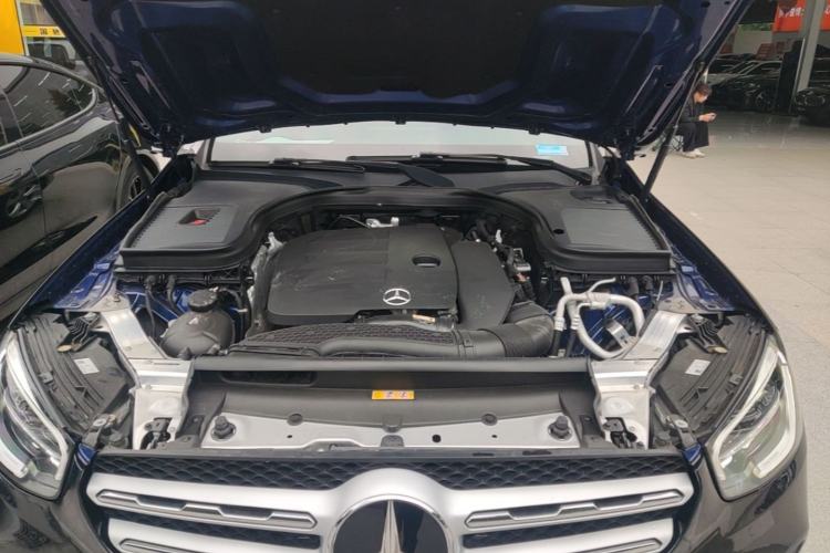 Used Mercedes-Benz GLC 2020 GLC 260 L 4MATIC Dynamic Model Engine Bay