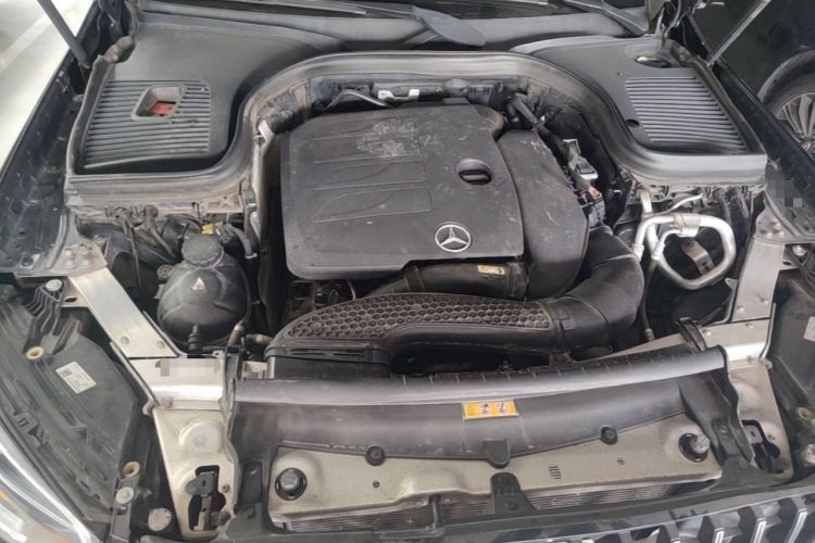 Used Mercedes-Benz GLC 2020 GLC 260 L 4MATIC Dynamic Model Engine Bay