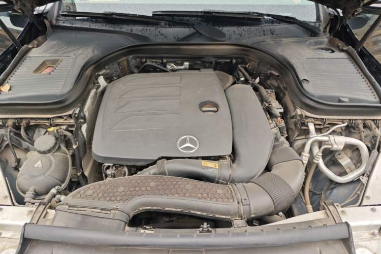 Used Mercedes-Benz GLC 2020 Facelift GLC 300 L 4MATIC Dynamic Edition Engine Bay