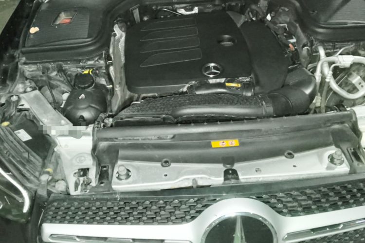 Used Mercedes-Benz GLC 2020 Facelift GLC 260 L 4MATIC Luxury Edition Engine Bay