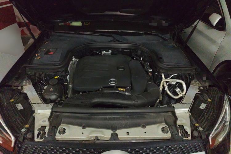 Used Mercedes-Benz GLC 2020 GLC 300 L 4MATIC Dynamic Edition Engine Bay