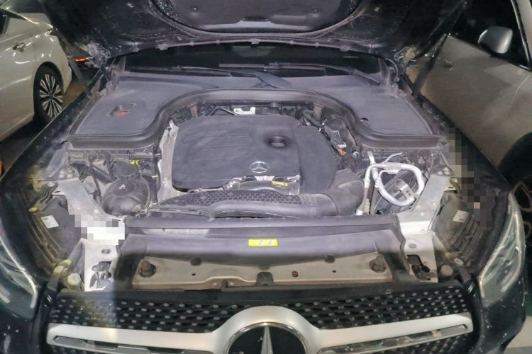Used Mercedes-Benz GLC 2020 GLC 260 L 4MATIC Luxury Model Engine Bay