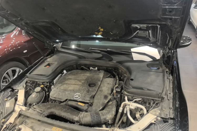 Used Mercedes-Benz GLC 2020 GLC 300 L 4MATIC Luxury Model Engine Bay
