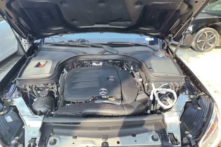 Used Mercedes-Benz GLC 2020 Facelift GLC 300 L 4MATIC Dynamic Edition Engine Bay