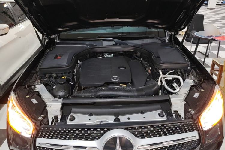 Used Mercedes-Benz GLC 2020 GLC 260 L 4MATIC Luxury Model Engine Bay