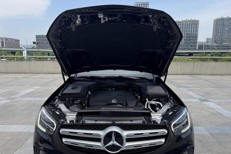 Used Mercedes-Benz GLC 2020 Facelift GLC 260 L 4MATIC Luxury Edition Engine Bay