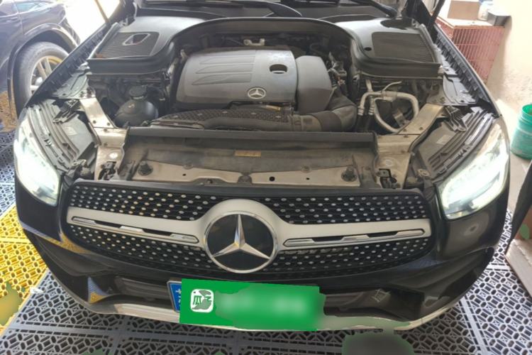 Used Mercedes-Benz GLC 2020 GLC 300 L 4MATIC Dynamic Edition Engine Bay