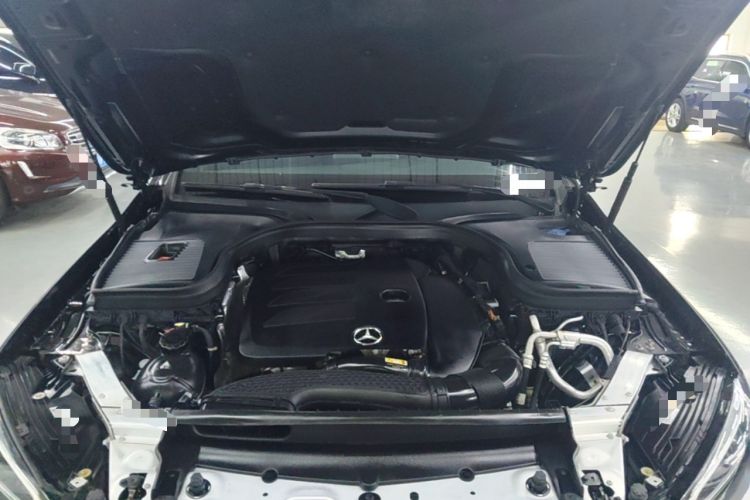 Used Mercedes-Benz GLC 2020 Facelift GLC 300 L 4MATIC Dynamic Edition Engine Bay
