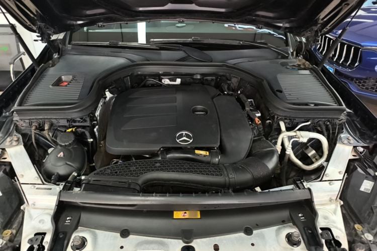 Used Mercedes-Benz GLC 2020 GLC 300 L 4MATIC Luxury Model Engine Bay