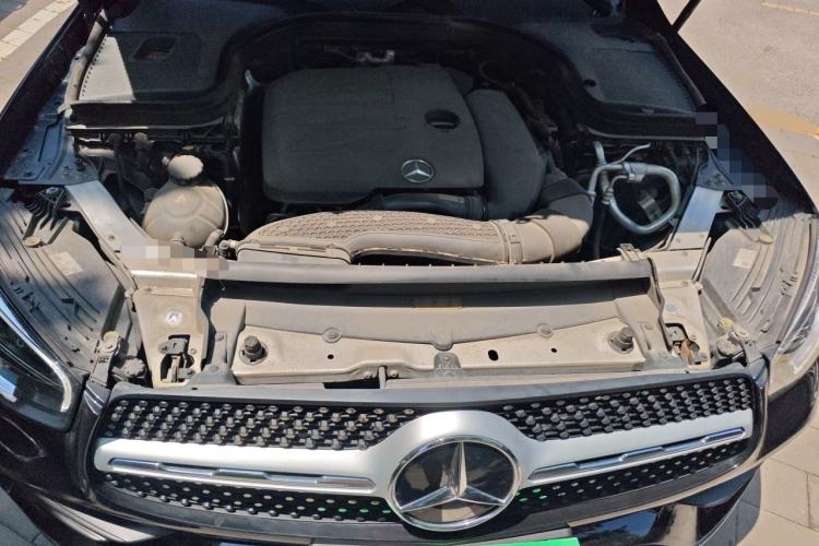 Used Mercedes-Benz GLC 2020 GLC 260 L 4MATIC Luxury Model Engine Bay